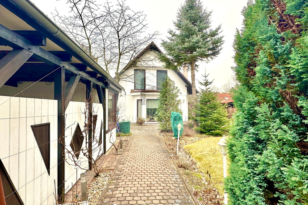 gepflasterte Wege