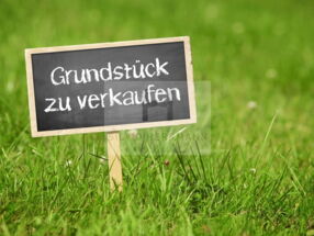 Grundstück