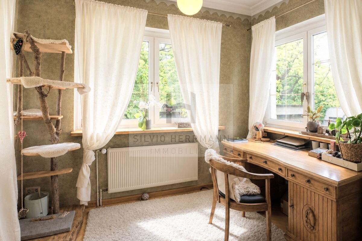 Erdgeschoss Arbeitszimmer