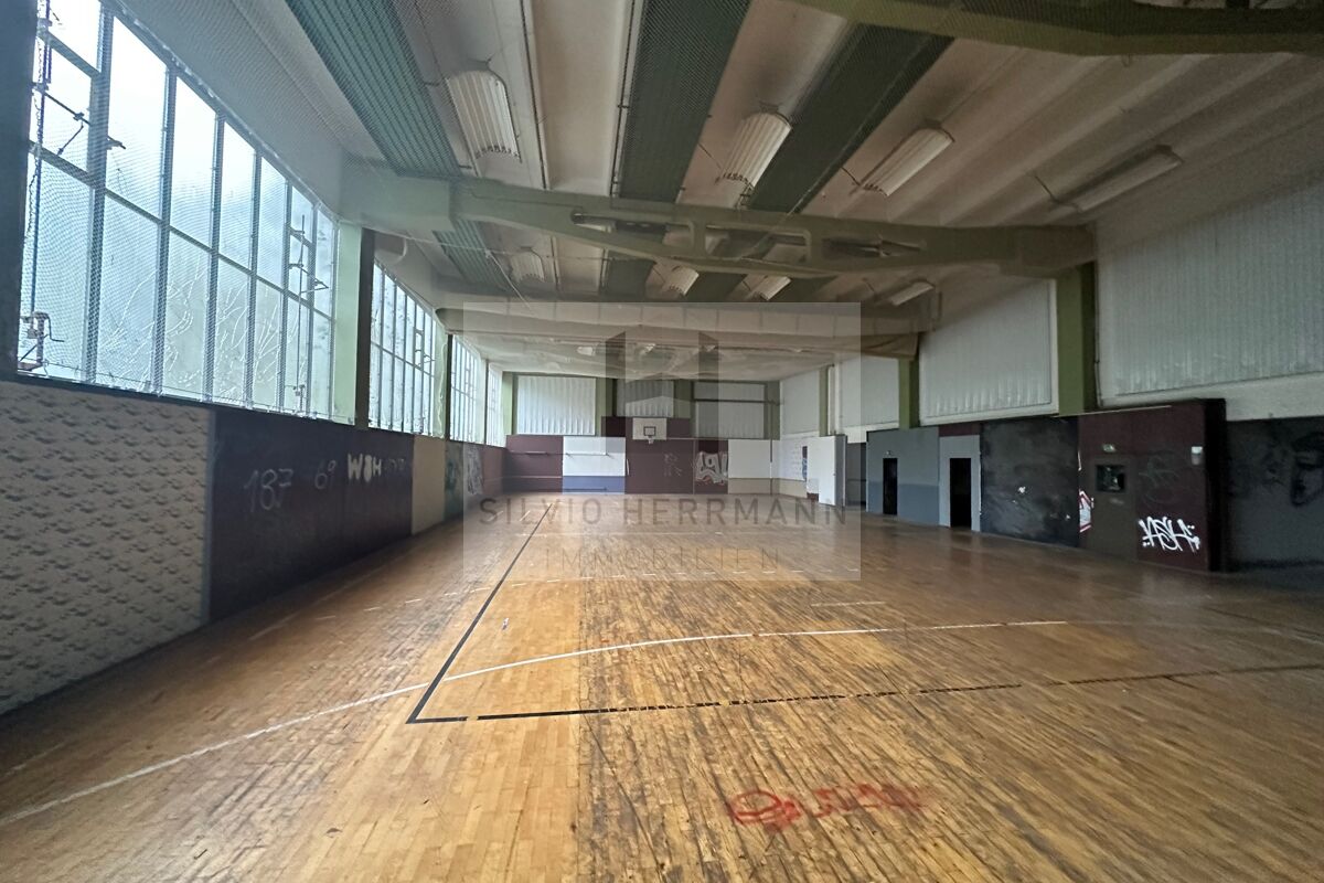Sporthalle