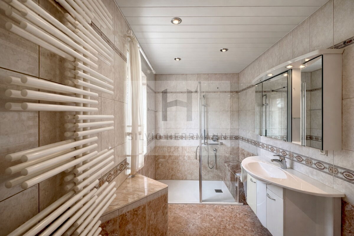Erdgeschoss Badezimmer