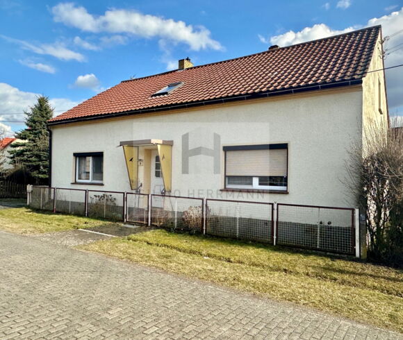 Straßenansicht